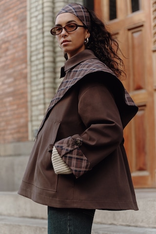 Greta Şal Detaylı Parka Ceket Kahverengi Kahverengi