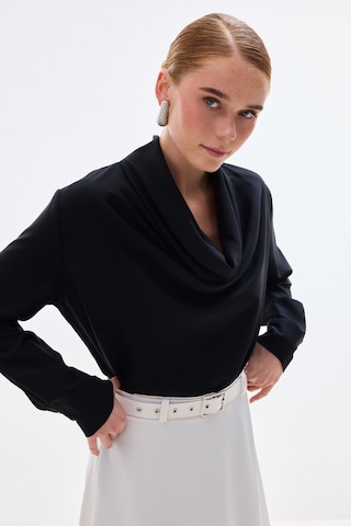 Sateen Degaje Yaka Bluz - Siyah-136731 Siyah