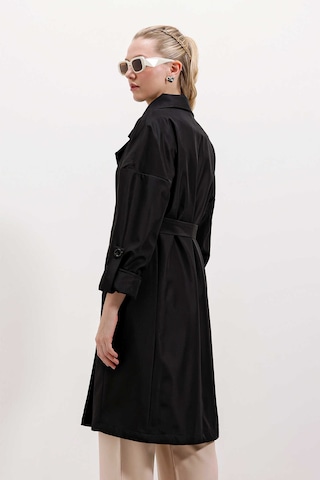 Gabria Kol Katlamalı Bağcıklı Trenchcoat Siyah