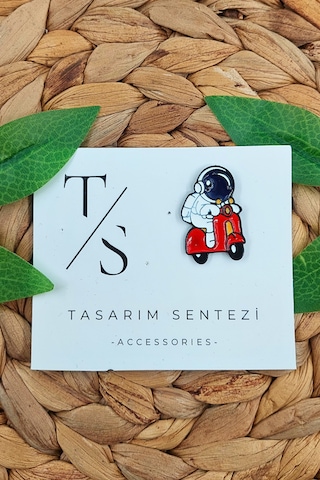 Rozet Metal Çanta Şapka Takı Aksesuar Astronot Motor Vespa Çok Renkli