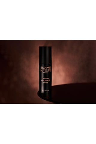 Benjamin Button Effect Shining Moisturizer Face Cream