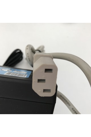 12 Volt Akülü İlaçlama Makinası Pompası Şarj Aleti Adaptörü 12V