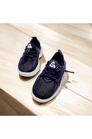 Günlük Lastikli Yumuşak Taban Spor Ayakkabı 001