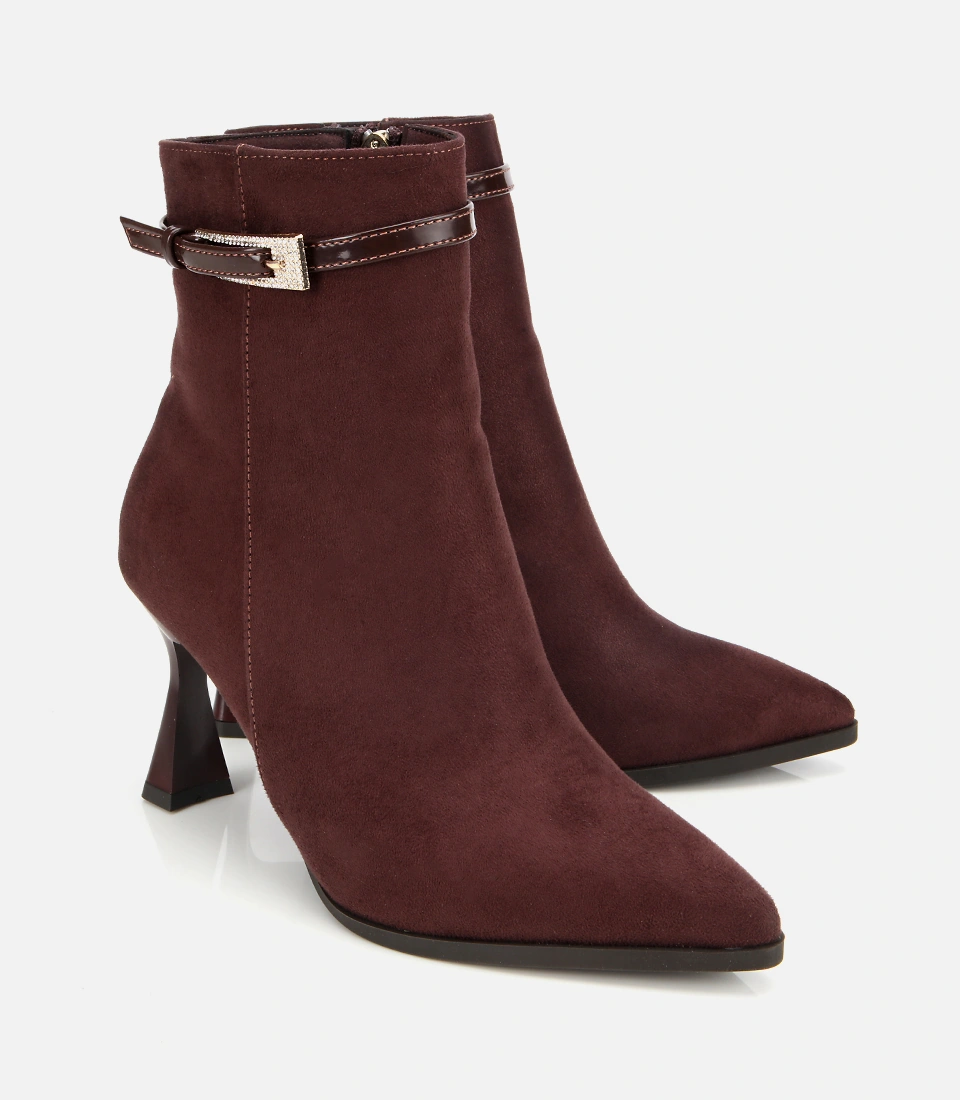 Hotiç Kadın Süet Kahverengi Taşlı Tokalı Bilekte Topuklu Bot 01boh314920a480 01boh314920a480 Kahverengi