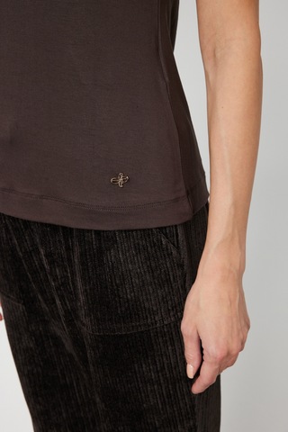 On Kadın Sıfır Yaka Ay Kol Basic Bluz 61302 Kahverengi Kahverengi