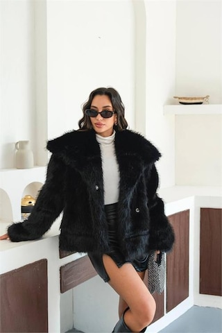 Neşeli Butik Kadın Siyah Astarlı Kürk Kaban Nbmylk32 Siyah