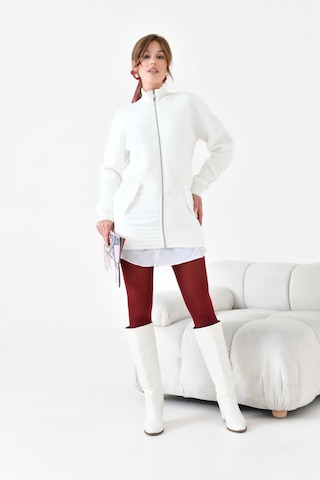 Ftz Women Kadın Kapitone Detaylı Kısa Kap Ekru 20875 Ekru