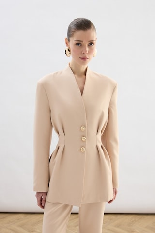 Sateen Gold Düğmeli Uzun Ceket - Bej-136771 Bej