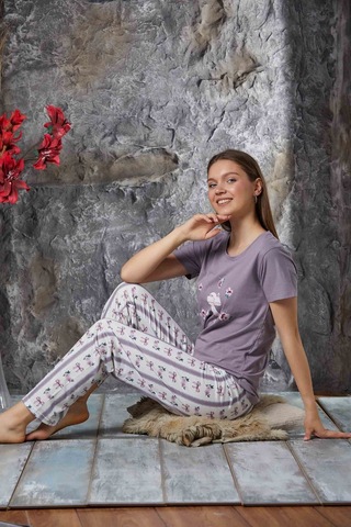 Lukitus Desenli Likralı Kısa Kol Kadın Pijama Takımı Mor