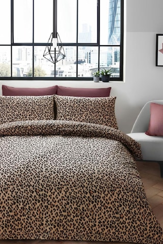 Lastikli Çarşaflı Çift Kişilik Çift Taraflı Nevresim Takımı Leopar Çok Renkli