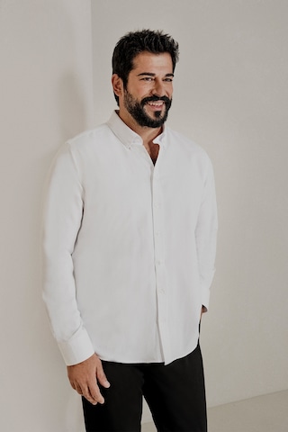 AC&Co / Altınyıldız Classics Erkek Sıyah-beyaz 2'li Pamuklu Kolay Ütülenebilir Slim Fit Dar Kesim Oxford Gömlek Paketi Siyah - Beyaz