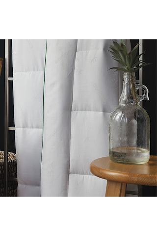 İssimo Home Premium Çift Kişilik Bambu Yorgan 195 x 215 cm Beyaz
