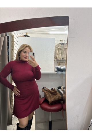 Tuba Toptaş Kloş Elbise Balıkçı Yaka Bordo