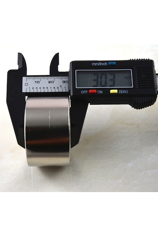 Çap 50Mm X Kalınlık 30Mm Çok Güçlü Büyük Neodyum Mıknatıs N11.33165