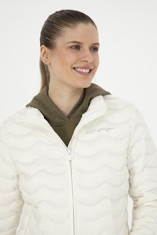 U.s. Polo Assn. Kadın Ekru Mont 50280835-vr019 Beyaz