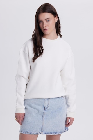 Tudors Kadın Oversize Geniş Kesim Pamuklu Bisiklet Yaka Ekru Sweatshirt-39929 Ekru