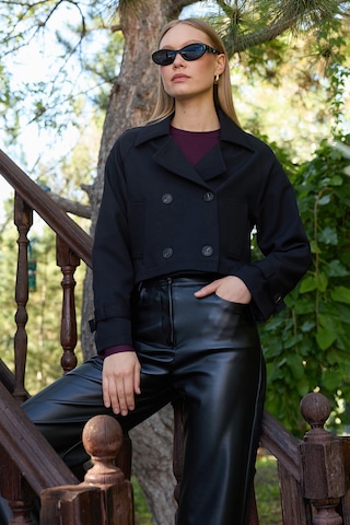Fullamoda Kruvaze Yaka Çift Cepli Crop Trençkot Siyah