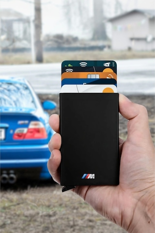 Bmw M3 Logolu Otomatik Mekanizmalı Kredi Kartlık Alüminyum Rfıd Koruma Sistemli Mat Siyah Siyah
