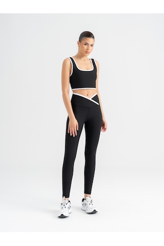Çapraz Beli Beyaz Biye Detaylı Spor Tayt Siyah