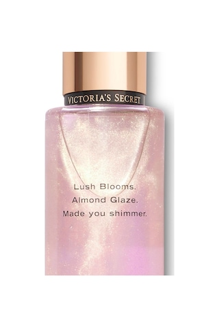 Victoria's Secret Velvet Petals Shimmer Simli Işıltılı Kadın Vücut Spreyi 250 ML