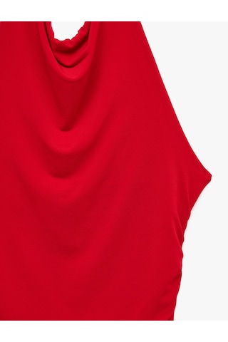 Koton Asimetrik Kesim Slim Fit Drapeli Kolsuz Degaje Yaka Bluz Kırmızı 6sal30160ık