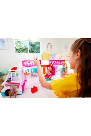 Barbie'nin Yeni Ambulansı - HKT79