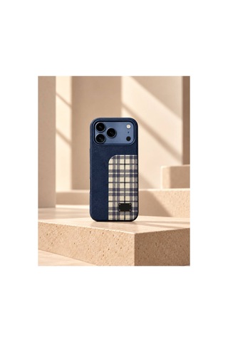 Royal Check İphone 17 Pro Max Ve 18 Pro Max Uyumlu Premium Deri Dokulu Ekose Desenli Lüks Telefon Kılıfı Metal Plaka Detaylı Royal Navy - 936023552 Royal Navy