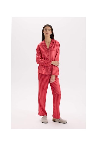 Defacto Fall İn Love Pijama Takım Saten Uzun Kollu Düğmeli Üst Beli Lastikli Uzun Alt D6417ax24wnrd59 Kırmızı