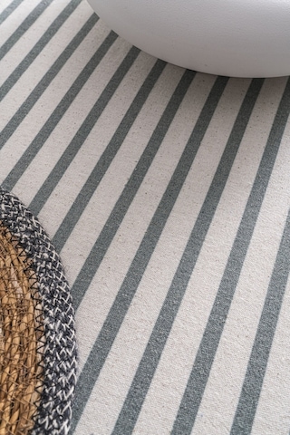 Yeşil Çizgili Keten Masa Örtüsü 160x220 Cm - Yumuşak Dokulu Yeşil