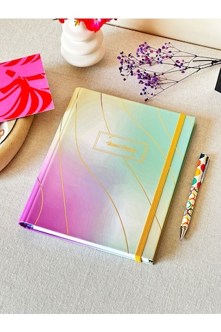 Gizli Spiralli Defter Sert Kapak 192 Sayfa 96 Yaprak 17x24 Cm 90gr. Çizgili 1156