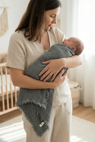 Bebek 4 Katlı Müslin Pike Örtü %100 Pamuk + 2'li Ağız Bezi Yenidoğan 85x100 Battaniye Gri
