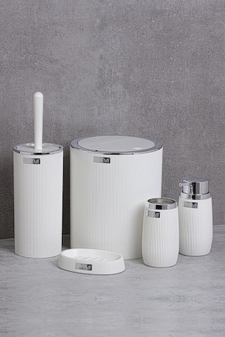 Okyanus Home Beyaz Kromlu Çizgili Yuvarlak 5'Li Banyo Seti Beyaz