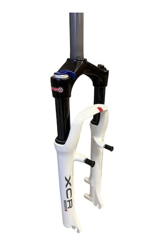 Sr Suntour Xcr 26" Jant Kilitlenebilir Bisiklet Maşası 1-1/8 Qr Amortisörlü Maşa V-fren Disk Fren Beyaz