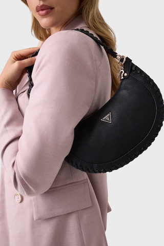 Guess Petra Charmlı Omuz Askılı Çanta Hwbg9750010 Bayan Çanta Hwbg97 50010 Bla Siyah