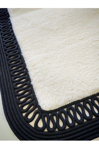 Nakkaş Home Peluşlu Jüt Seccade 60x120 Yumuşak Dokulu Kaydırmaz Taban Siyah&beyaz Siyah - Beyaz