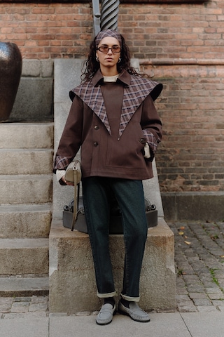 Greta Şal Detaylı Parka Ceket Kahverengi Kahverengi