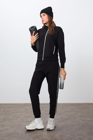 Tommy Life Siyah Kompakt Pamuklu Kalın Pürüzsüz Dokulu Dik Yaka Oversize Fit Kadın Eşofman Takım - 95340 Siyah