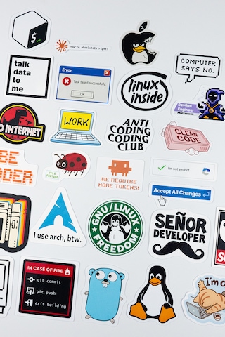 Yazılımcı Laptop Sticker Paketi 27 Parça Kaliteli Su Geçirmez Developer Etiket Seti Çok Renkli