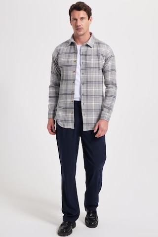 Tudors Erkek Slim Fit Dar Kesim Kareli Kışlık Oduncu Gömlek-42322 Gri