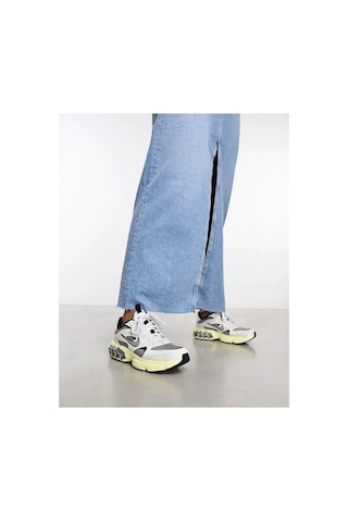 Nike W Zoom Air Fire - Dv1129-003 Dar Kalıp 1 Beden Büyük Almanızı Öneriyoruz Görseldeki Renk Görseldeki Renk