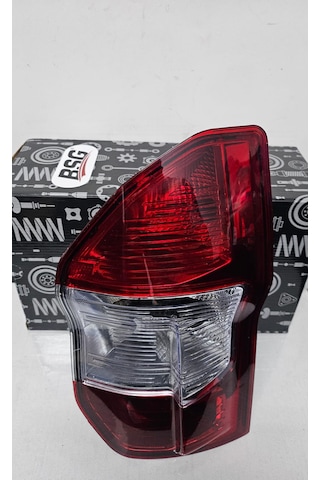 Ford Tourneo Courier Uyumlu Sağ Stop Lambasi
