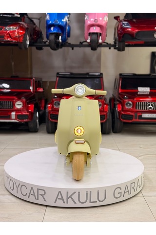 Vespa Küçük Boy Akülü Motor 1-4 Yaş Yeşil