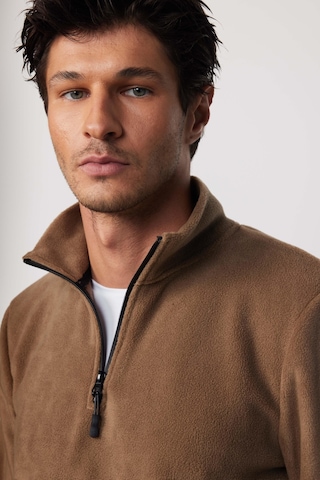 Tudors Erkek Dik Yaka Tüylenme Yapmayan Soğuk Geçirmez Standart Fit Rahat Kesim Haki Polar Sweatshirt -30141-haki Haki