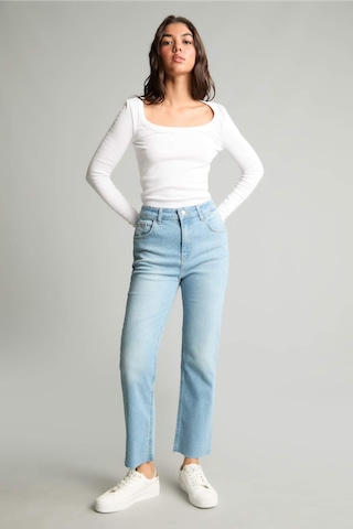 Defacto Crop Flare Fıt Yüksek Bel Bilek Boy Jean Yıkama Efektli Mavi Pantolon G2217ax26aunm28 Mavi-nm28