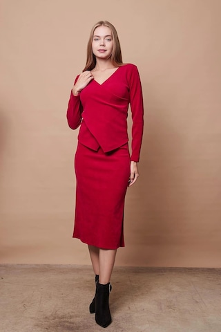 Kadın Fitilli Esnek Kadife Kumaş Yüksek Bel Yırtmaçlı Diz Altı Dar Kesim Kalem Etek Bluz Jument 20508 -şarap Şarap