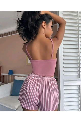 Kadın Pembe Çizgili Desen Askılı Şortlu Pijama Takım 5002 Pembe