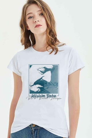 Müslüm Baba Birde Benden Dinleyin Baskılı Beyaz Kadın Tshirt
