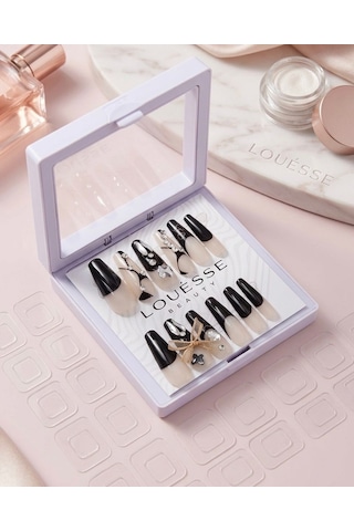 Louésse Midnight Pearl Takma Tırnak Seti 12 Li Siyah Nude Geçişli Taşlı & İnci Detaylı Şık Model