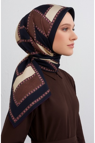 Vissona Tivil İpek Eşarp 17445 - 0026 - 0033 Lacivert Krem Geometrik Desen Lacivert