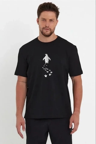 Vexor Erkek Nihilist Penguen Temalı Oversize Bisiklet Yaka Tişört - Siyah